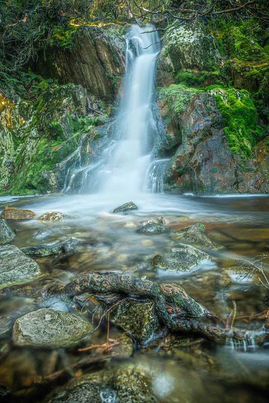 Crater Falls